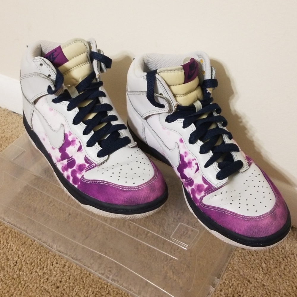 Nike Hightop Sneakers